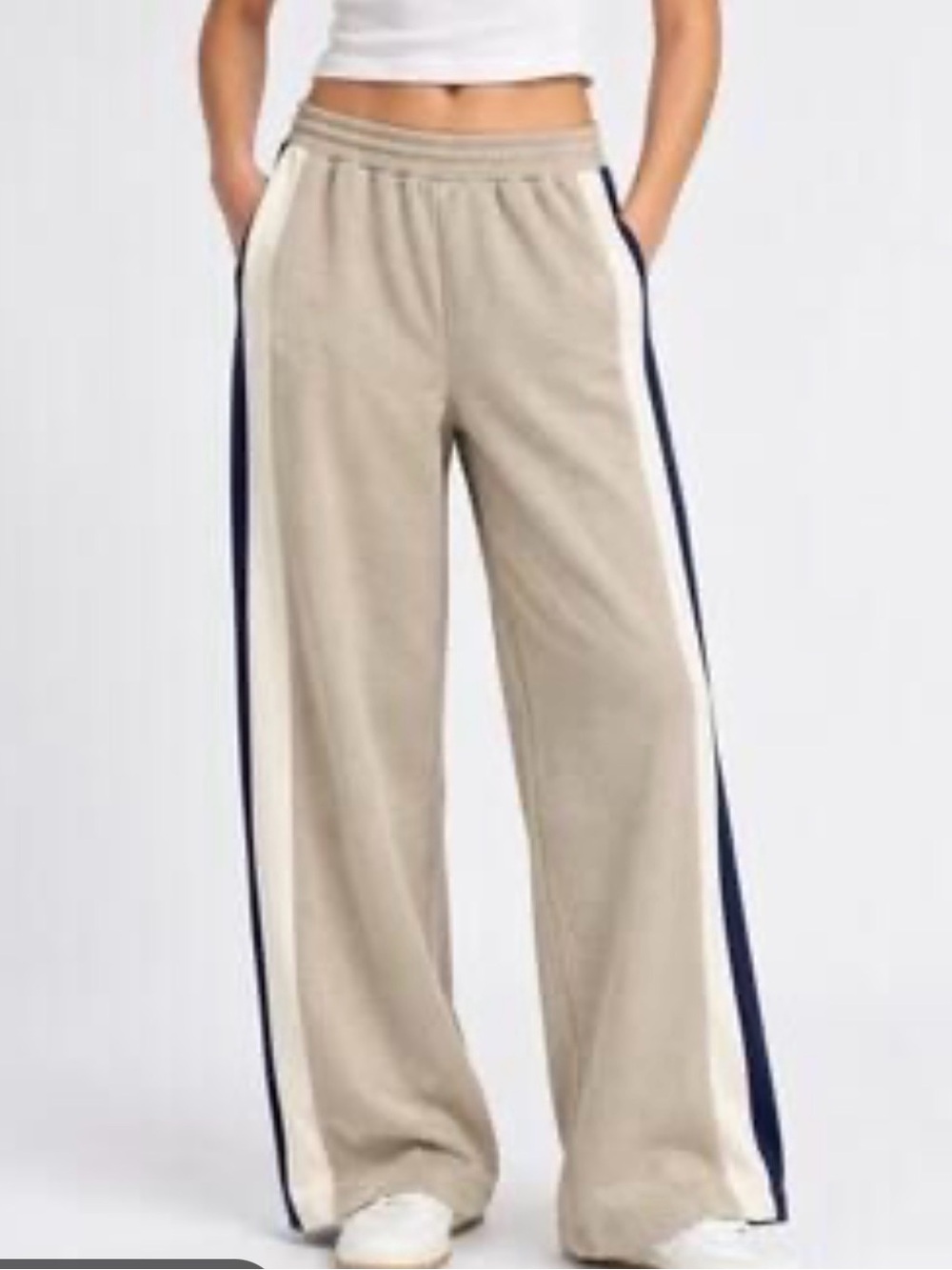 SPANX AirEssentials Colorblock Wide-Leg
size Small